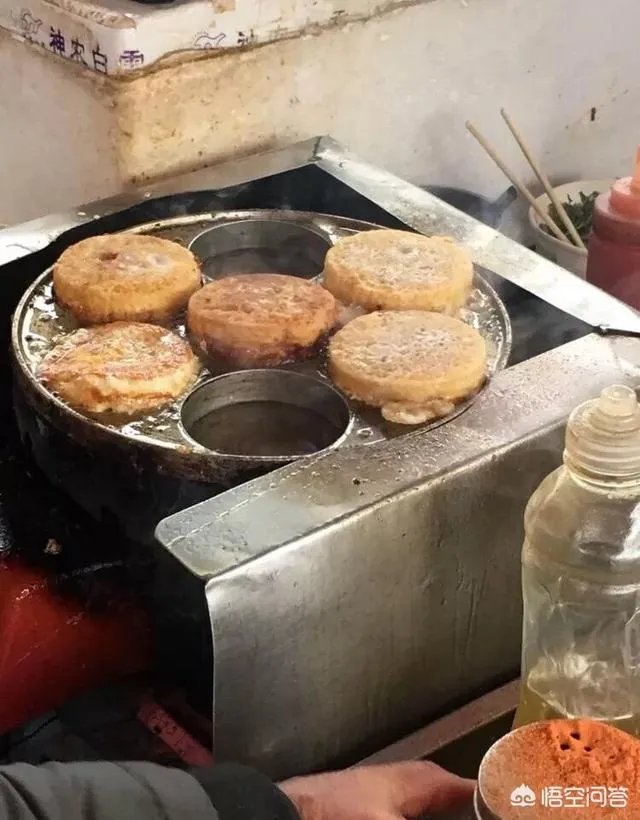 浙江义乌的80后辣妈，为孩子做百变早餐成网红，你怎么看？