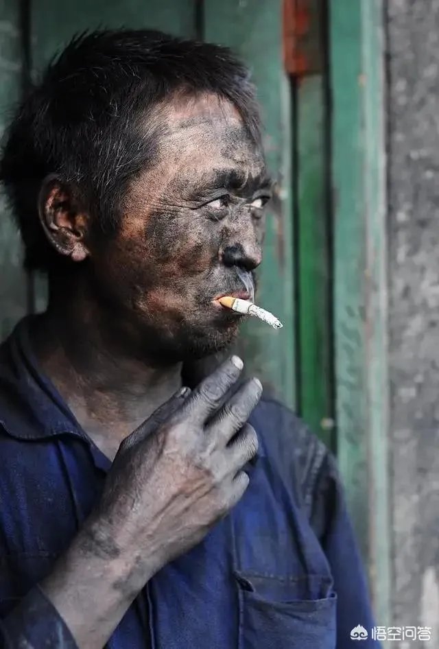 春节将至，陕西神木一煤矿发生重大事故，已确认21人死亡。对此你怎么评价？