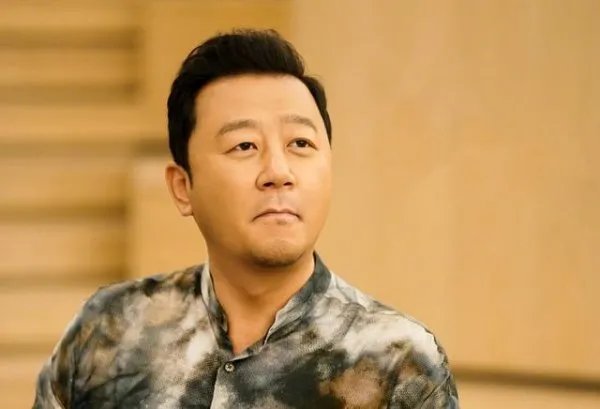 郭涛写书自掀老底为哪般？