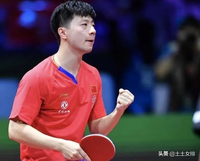 许昕晋级四强后谦虚表示，半决赛无论是对阵樊振东还是林高远自己都打不过，如何评价？