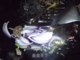 肉丝蘑菇