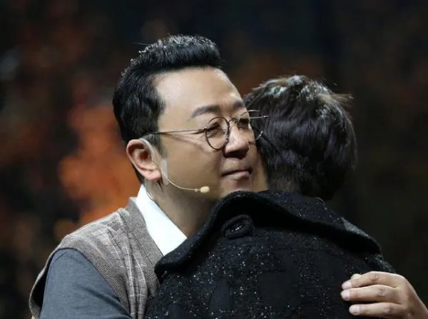 郭涛写书自掀老底为哪般？