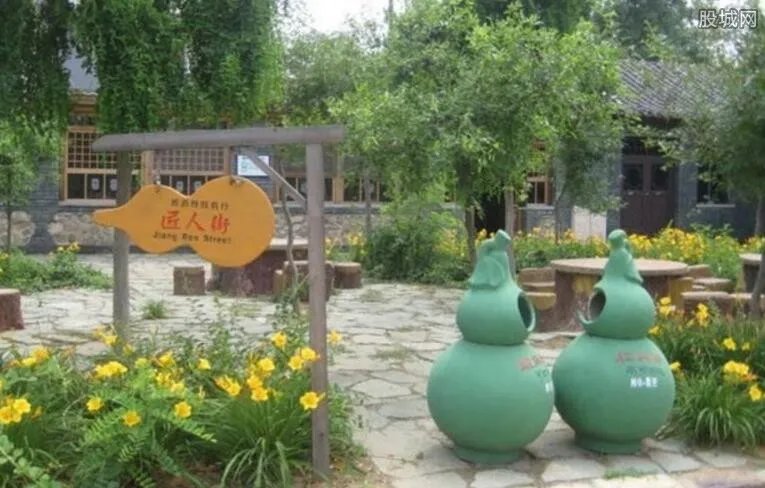 土地里长出黄金！中国葫芦第一村：一个可卖万元