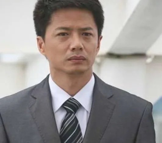 无穷大公司创始人原型是什么？