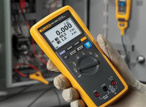 万用表如何测电容