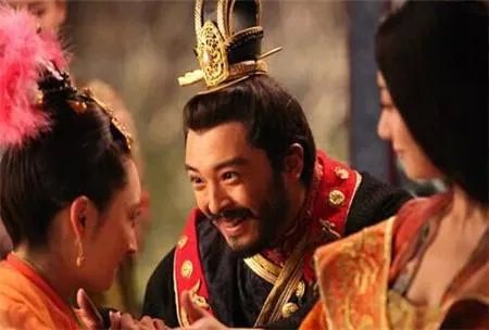 古代的买官卖官是从什么朝代开始的？