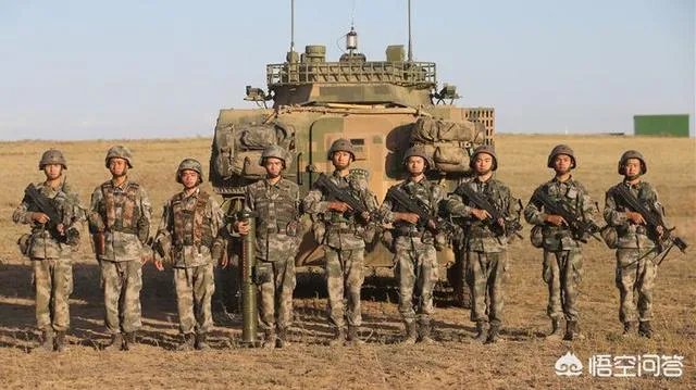 现在单人反坦克导弹这么发达,如果陆军配备成班级武器,是不是坦克就没什么用了？