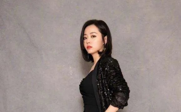 张靓颖太敢了，她的新歌Dear Jane Ⅱ歌词咋样？