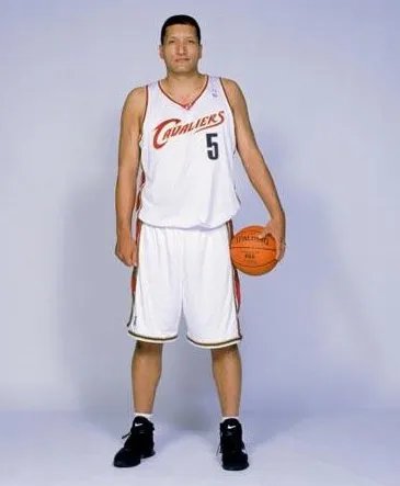 腾格尔为何宴请巴特尔？