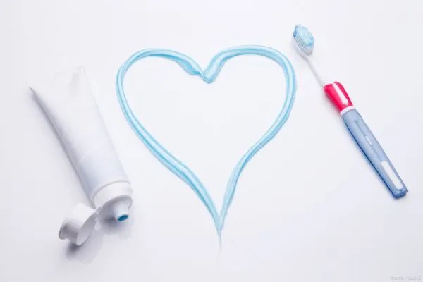 5元和25元的牙膏有什么区别呢？如何挑选合适的牙膏呢？