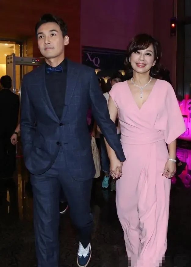 都说陈松伶是心酸儿媳，她在婆婆面前真的有那么可怜吗？