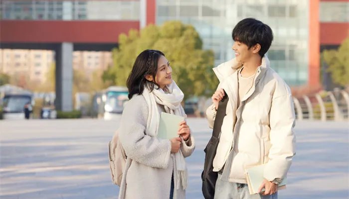 追狮子座女生的技巧