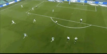 面对贝蒂斯武磊空门不进，是武磊射门不正确，还是对方神勇？