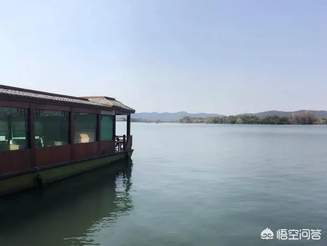 杭州西湖边有哪些比较好的餐厅？