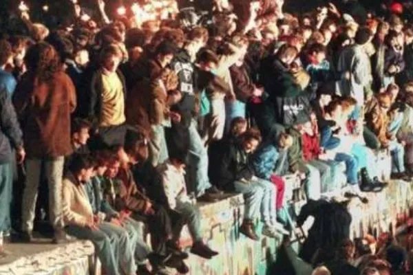 德国统一之前，东德与西德的经济状况差距很大吗？