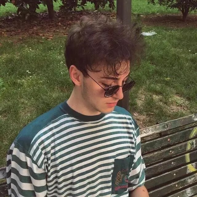 你们有哪些比较复古的头像？