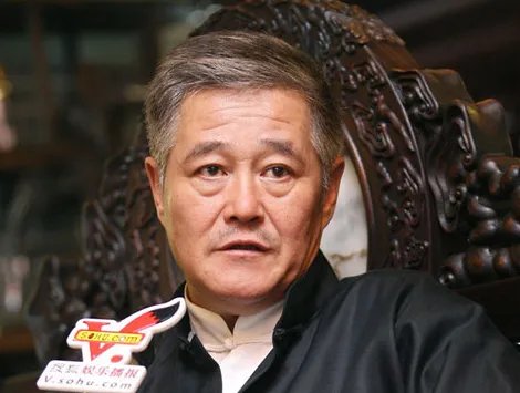 前妻女儿第一次去赵本山家，现在妻子马丽娟态度冷淡，赵本山是怎么应对的？