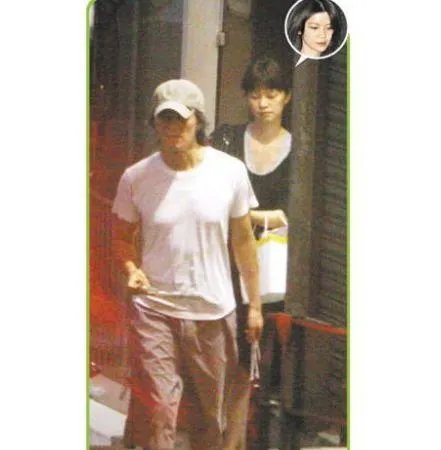 于文凤年轻时候的照片 她现在结婚了吗