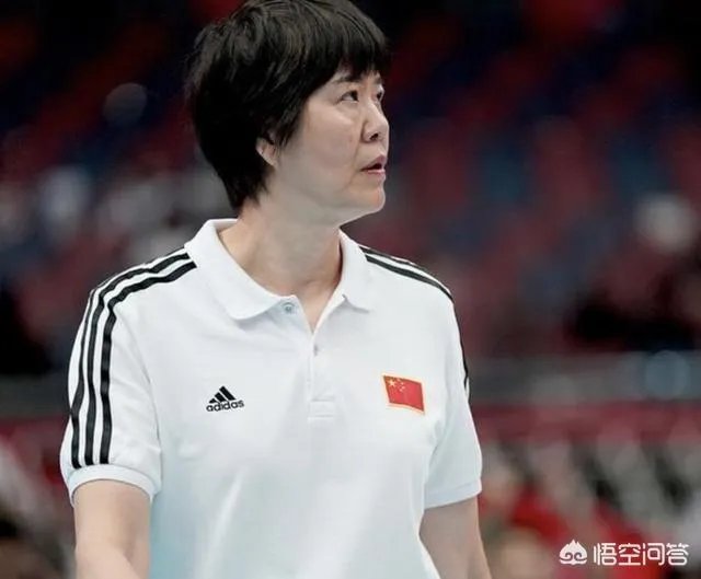 女排战胜荷兰获九连胜，但为何比赛中朱婷怒吼队友，赛后全队没有庆祝，当时发生了什么？