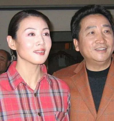 韩再芬老公是谁？ 两人的照片十分恩爱