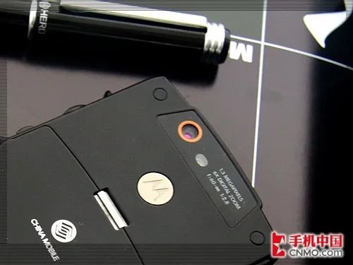 性能远超多普达 MOTO微软智能机Q8评测