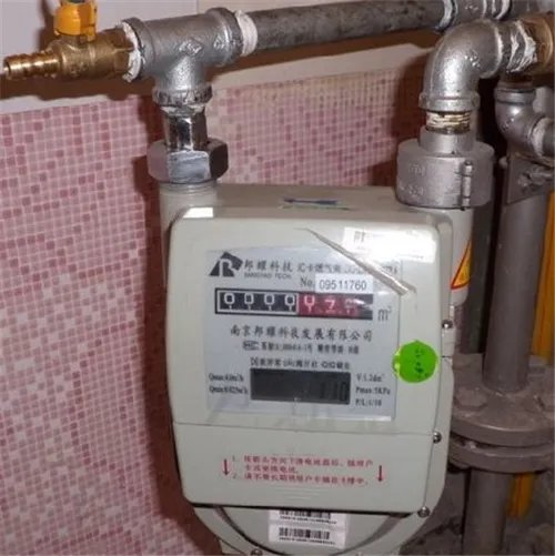 天然气阀门锁了怎么开