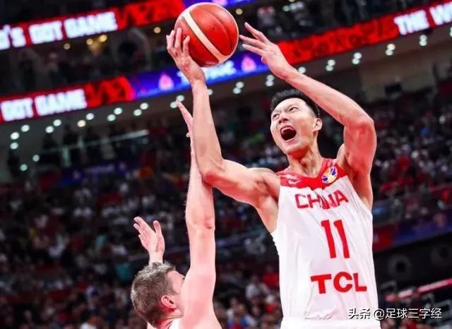 关于9月2号中国男篮对波兰比赛中，中国男篮最后几秒的表现你怎么看？
