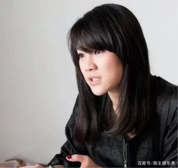 钟汉良隐婚娇妻曝光，是娱乐圈里的人吗？