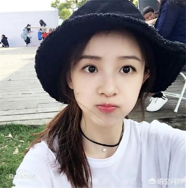 王思聪2亿签约的美女主播，为何又回到了斗鱼？