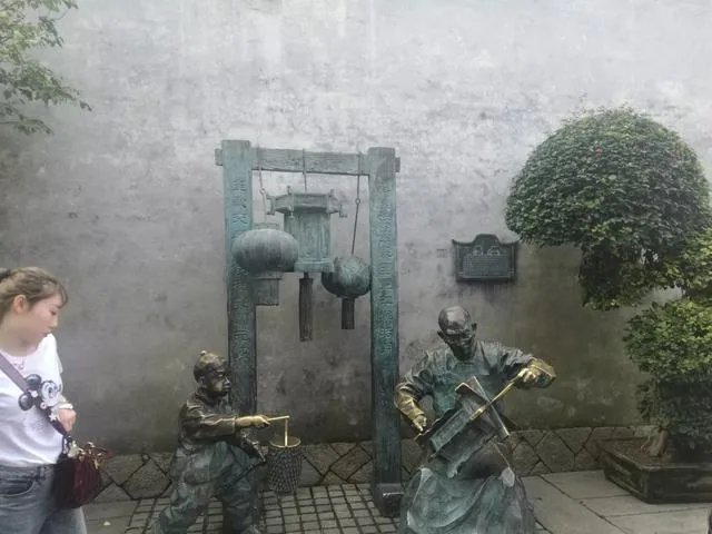 华东五市旅游都有什么推荐的景点和旅游线路。谢谢？