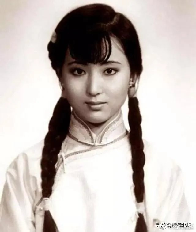 越剧1953版红楼梦对1987年电视剧红楼梦