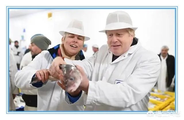 英国首相约翰逊为了拉票天不亮就亲自去给选民送牛奶，你怎么看？