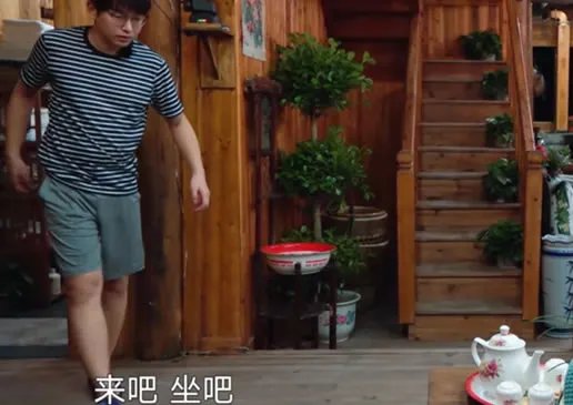 彭昱畅胖了照片对比：彭昱畅是谁资料简介及怎么火的