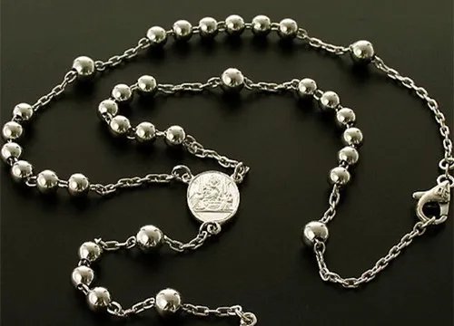 男式项链有哪些好看的款式 男士戴项链有技巧吗