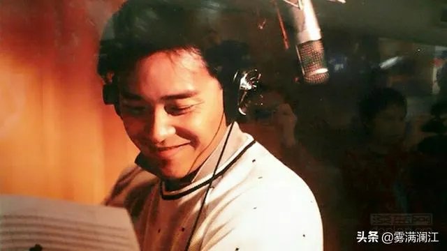 有一首歌深深的打动了自己，自己怎样演唱这首歌曲，才能同样打动别人啊？