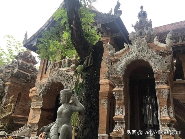 为何清迈寺庙因游客拍照而被迫关闭？