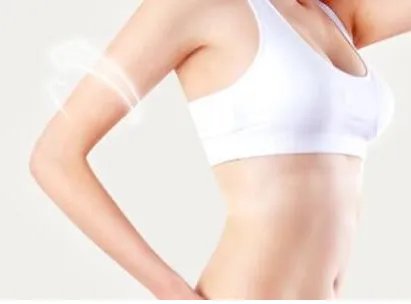 胳膊吸脂的注意事项