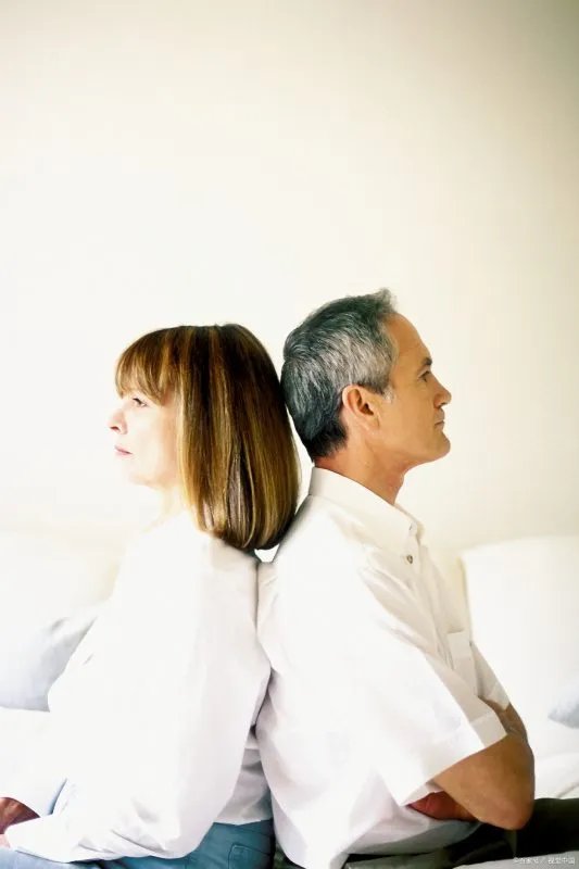 情绪上头骂了老婆，该怎么道歉？如何增进夫妻感情？