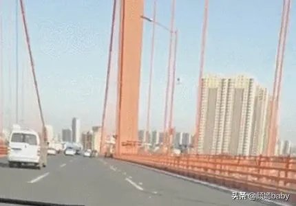 虎门大桥为什么出现异常抖动？