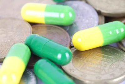 真菌性角膜炎的治疗费用要多少