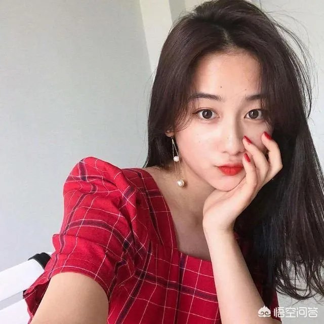 漂亮的长卷发冲动拉直了，现在后悔了怎么办？