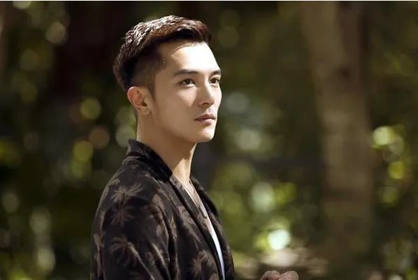 邱泽和几任女友都是和平分手,为什么现在有人反咬说邱泽是渣男?