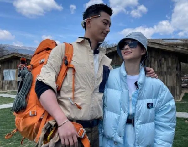 何超莲和窦骁迟迟不结婚，网友吐槽两人早晚要分，何超莲是如何霸气回怼的？