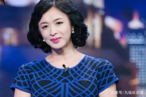 金星老公被问及如何解决生理问题时四字回应，网友：涨知识了。你怎么看？