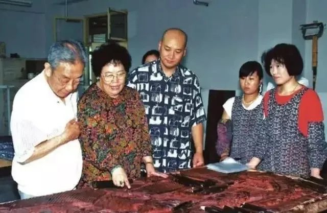 唐僧老婆身家505亿，号称“中国紫檀女王”，是真的吗？