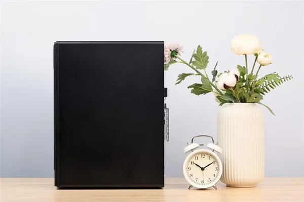 ThinkCentre neo P780评测：拥有强悍的性能，可以提高了工作效率