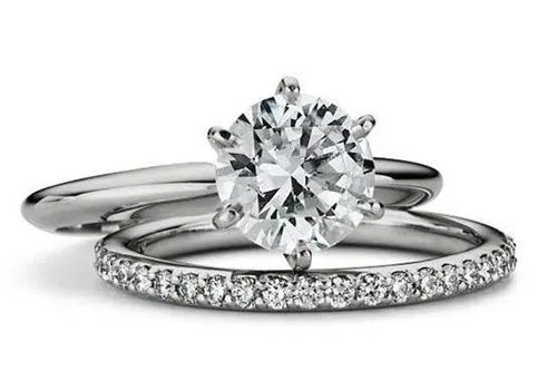 一个铂金戒指大概多少钱 结婚买铂金戒指多少钱合适