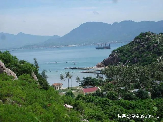 落后的越南是非英语国家，为何外国人比较多？