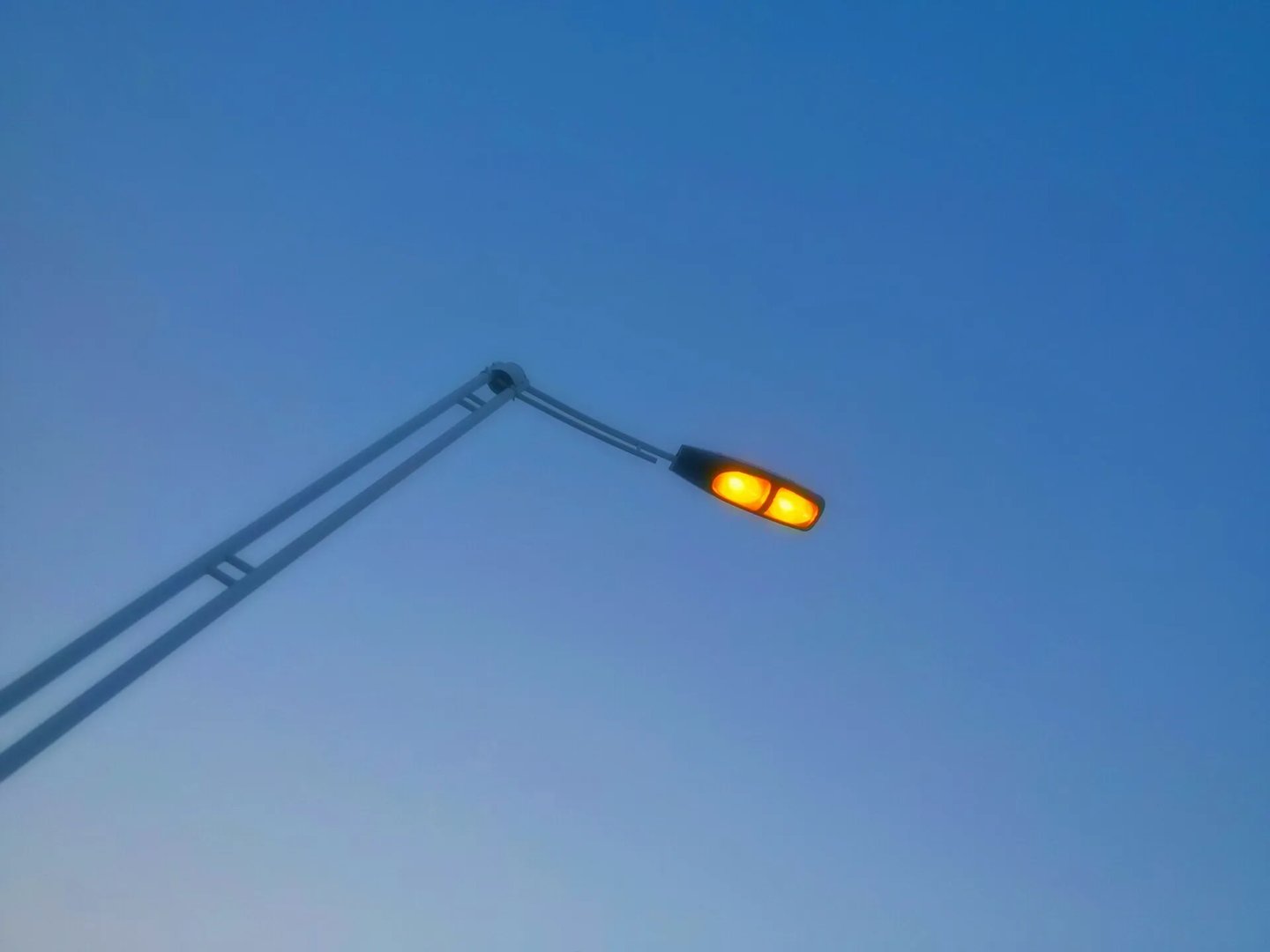 用电脑 怎么用相片做十字绣??