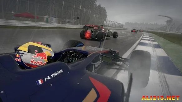 夜战新加坡！《F1 2014》新赛道演示及截图放出